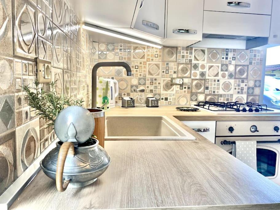 Apartamento Zona Fiera A 10 Minuti Dal Centro Con Parcheggio Verona Exterior foto